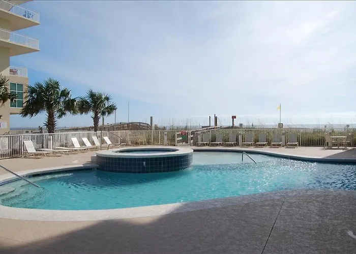 Crystal Shores West 707 Holiday home