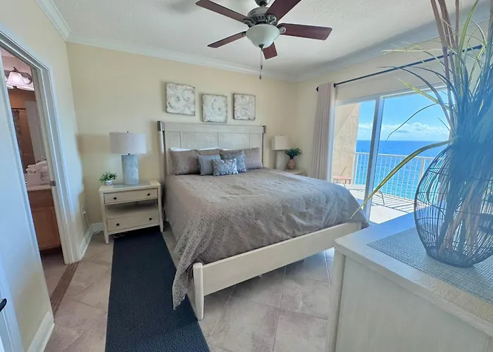 Crystal Shores West 707 Holiday home *